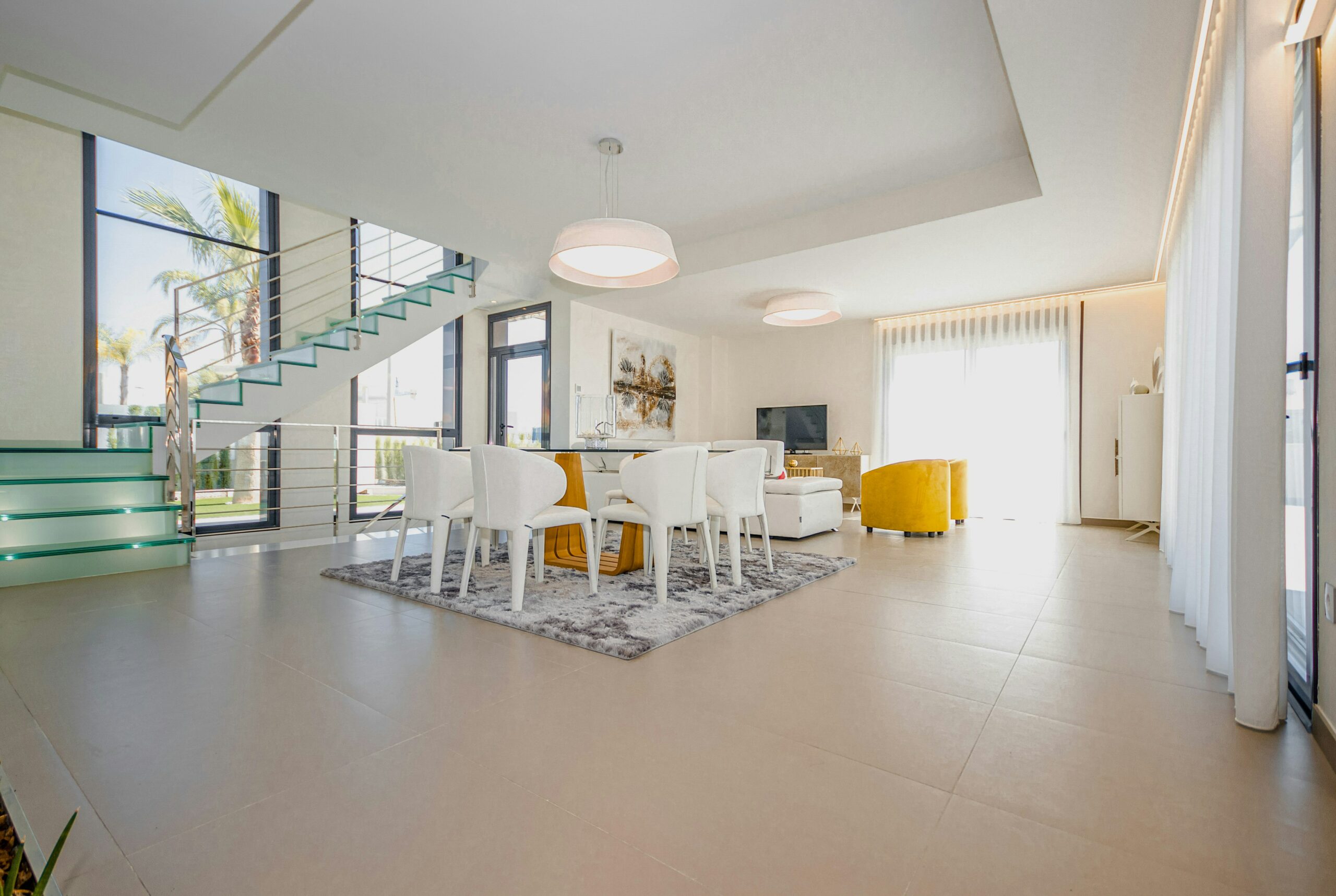 Cómo fijar el precio de venta de tu piso en Alicante (y no equivocarte)